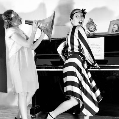 "20 Fingers for the Roaring 20-ties"